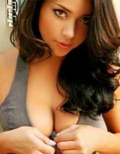 Khusboo Kaushik 22yrs old Escort in Defence Colony